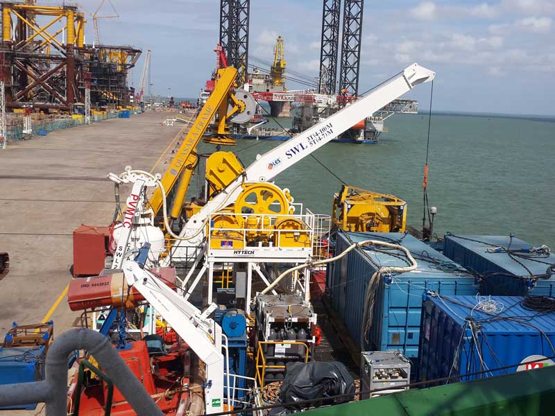 Rental 5T Crane - Offshore Lifting Equipment Services